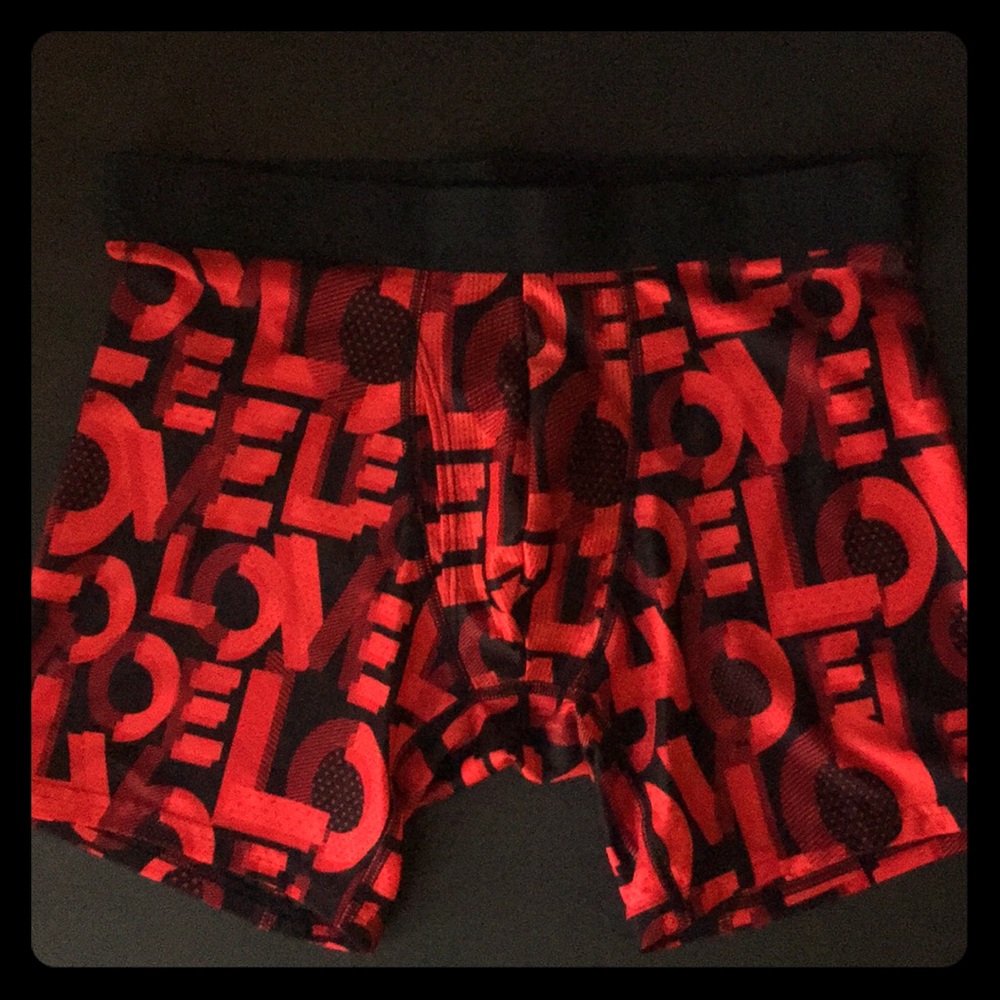❤️❤️ UNDER ARMOUR LOVE SERIES BOXER BRIEF ❤️❤️ - Picture 2 of 4